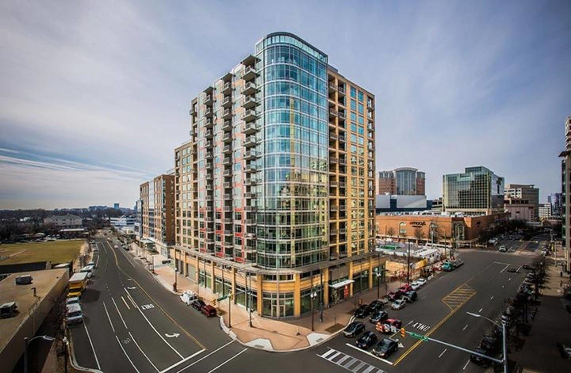 Aparthotel Bridgestreet At The View At Liberty Center Arlington Esterno foto