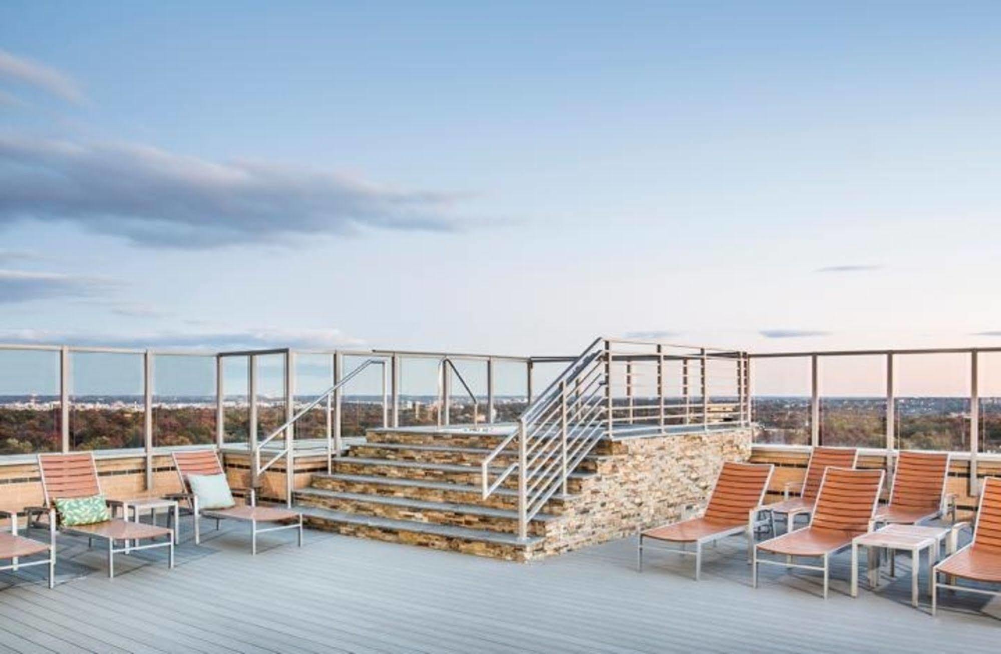 Aparthotel Bridgestreet At The View At Liberty Center Arlington Esterno foto